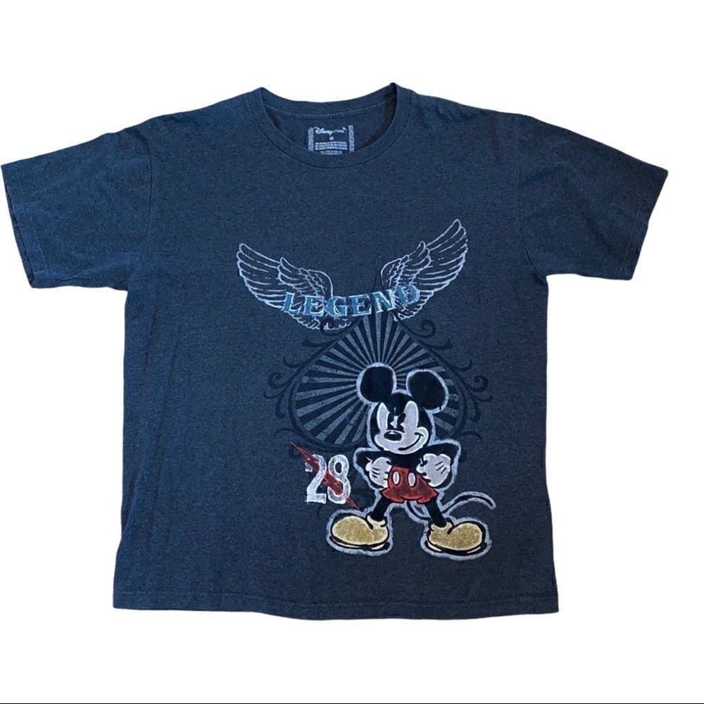 Disney Mickey Men’s XL Tee Shirt